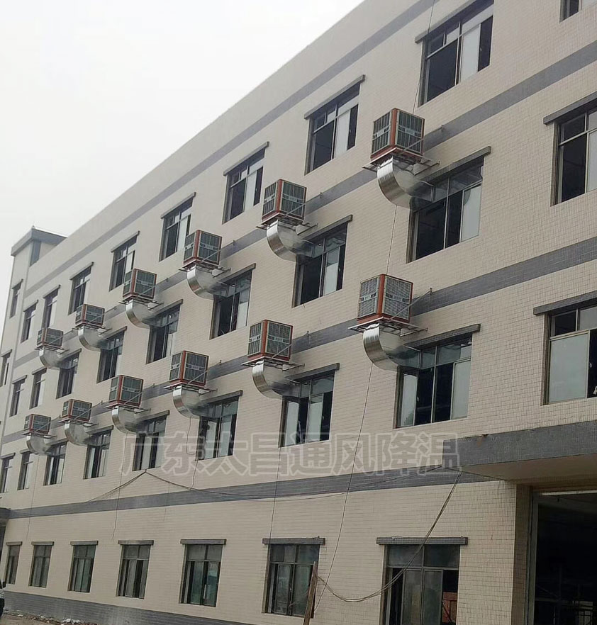 潤東方環(huán)?？照{(diào) 實力打造省電廠房通風降溫